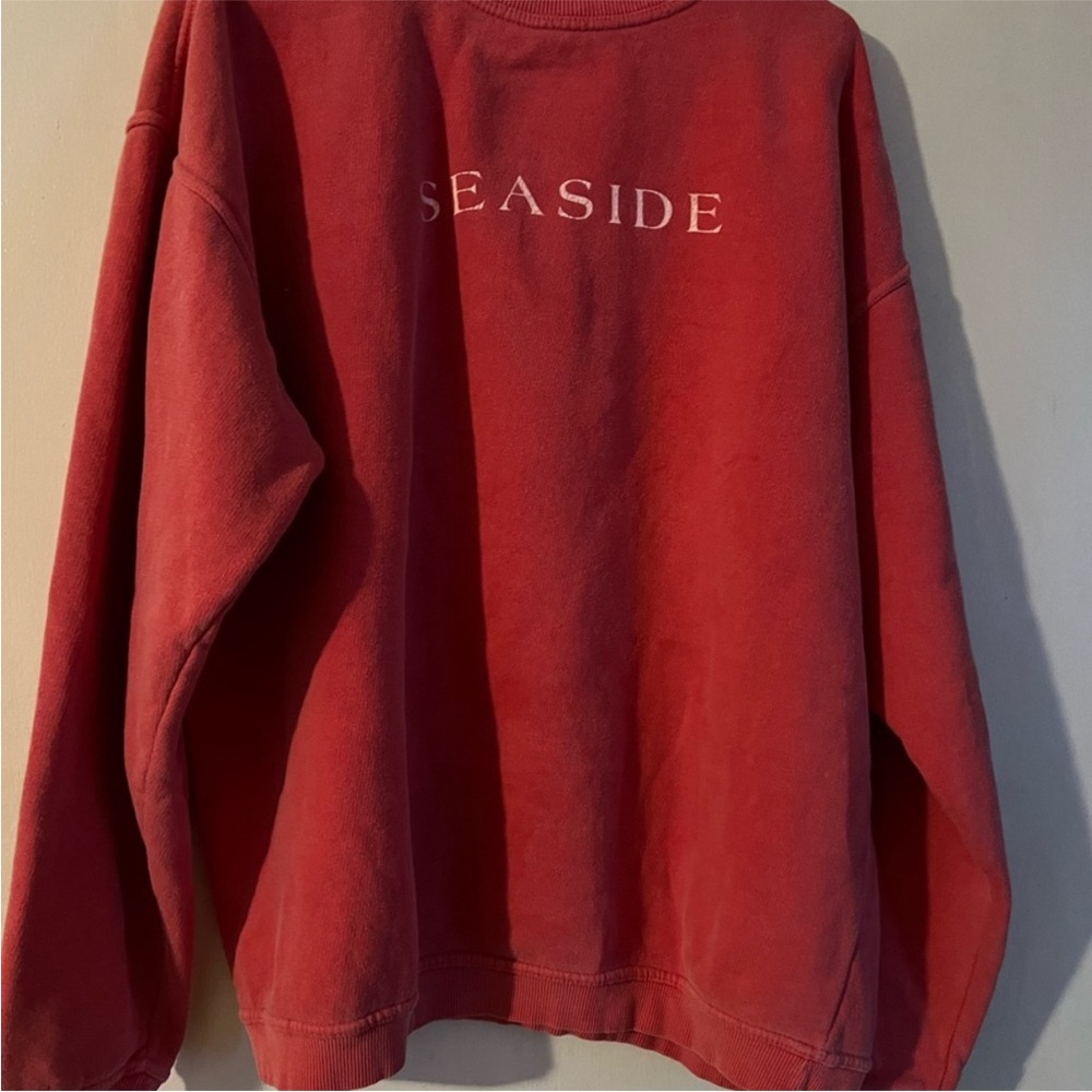 Seaside Pink Crew Neck Sweater. Vintage Style - Picture 3 of 6